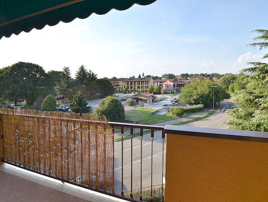 appartamento di 3 locali a vimercate
