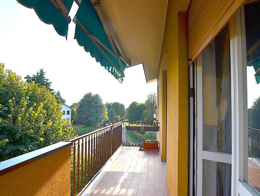 appartamento di 3 locali a vimercate