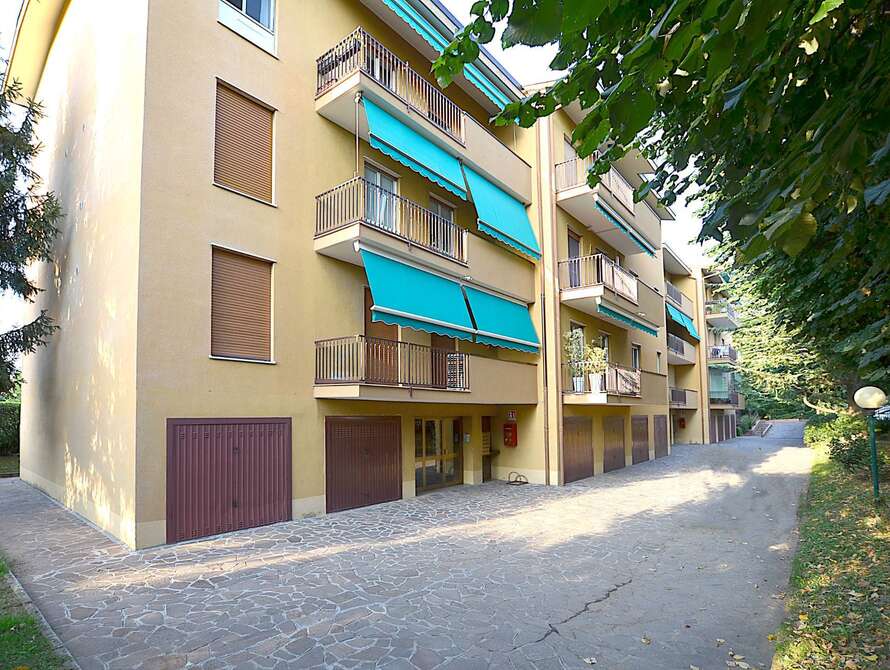 appartamento di 3 locali a vimercate