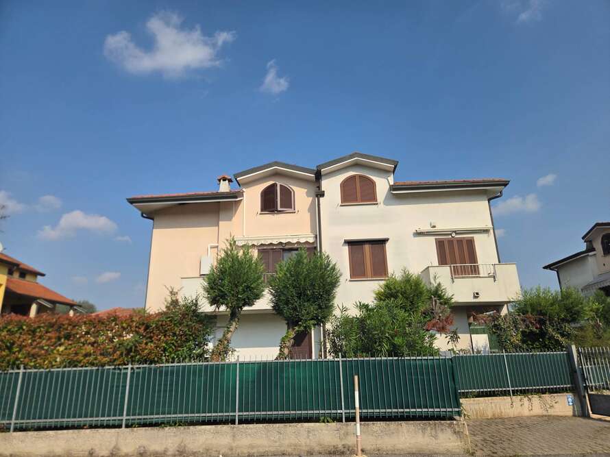 appartamento di 3 locali a caponago