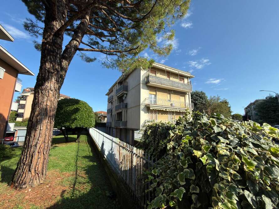 appartamento di 5 locali a arcore