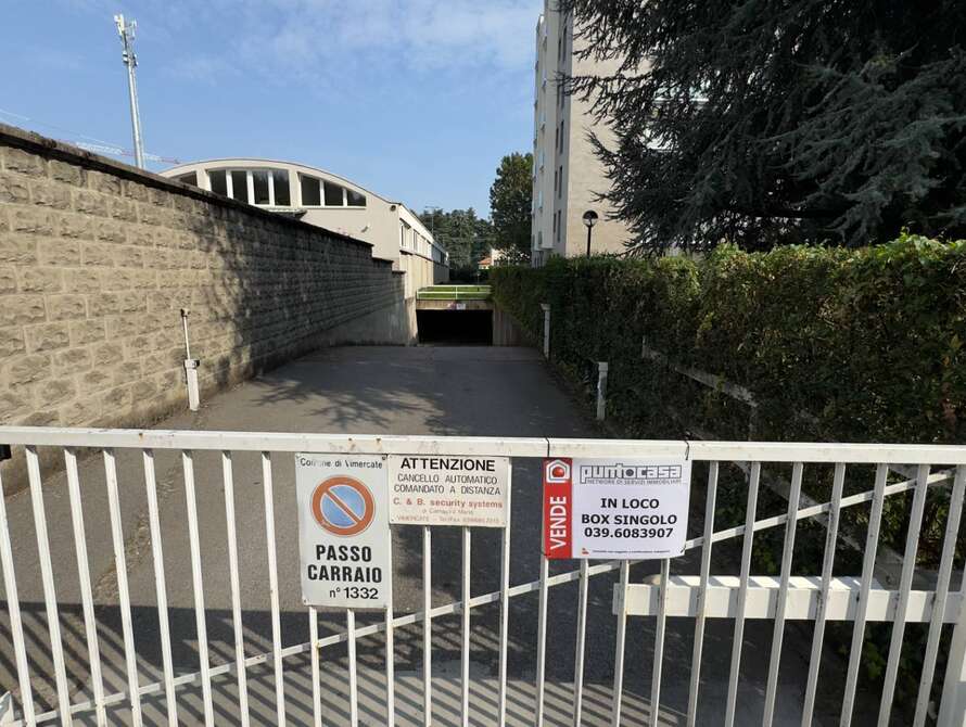 box o garage di 1 locali a vimercate