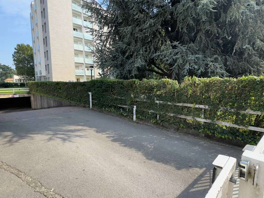 box o garage di 1 locali a vimercate