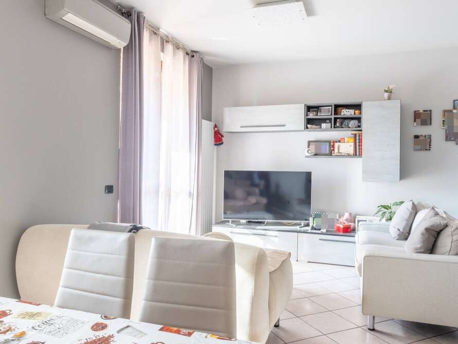 appartamento di 3 locali a usmate velate