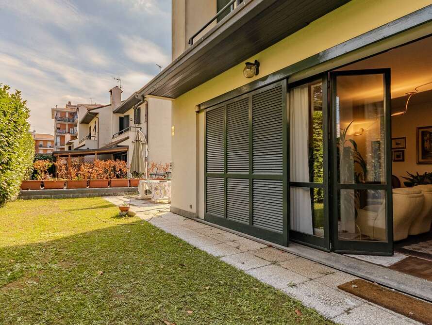 villetta a schiera di 4 locali a biassono