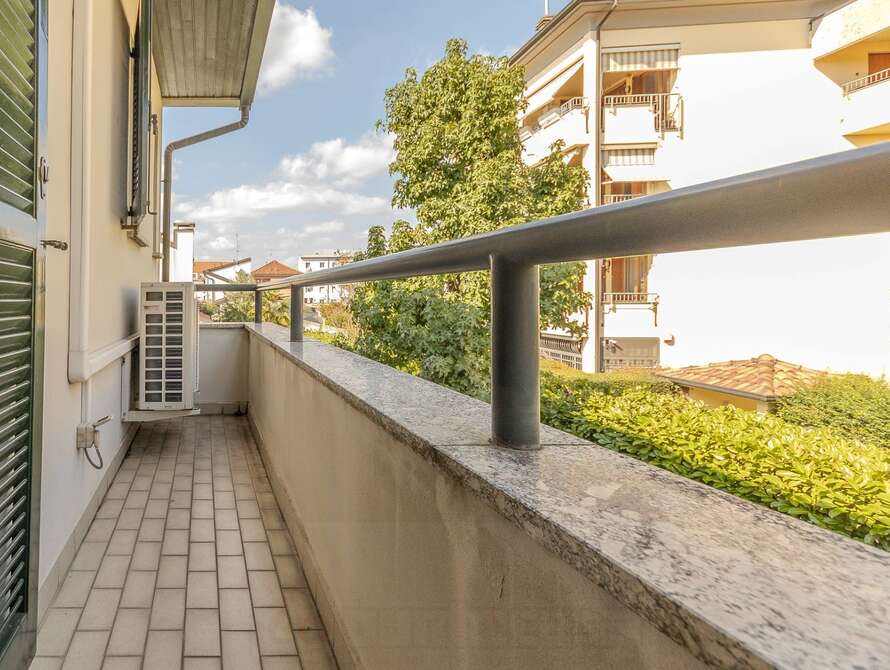 villetta a schiera di 4 locali a biassono