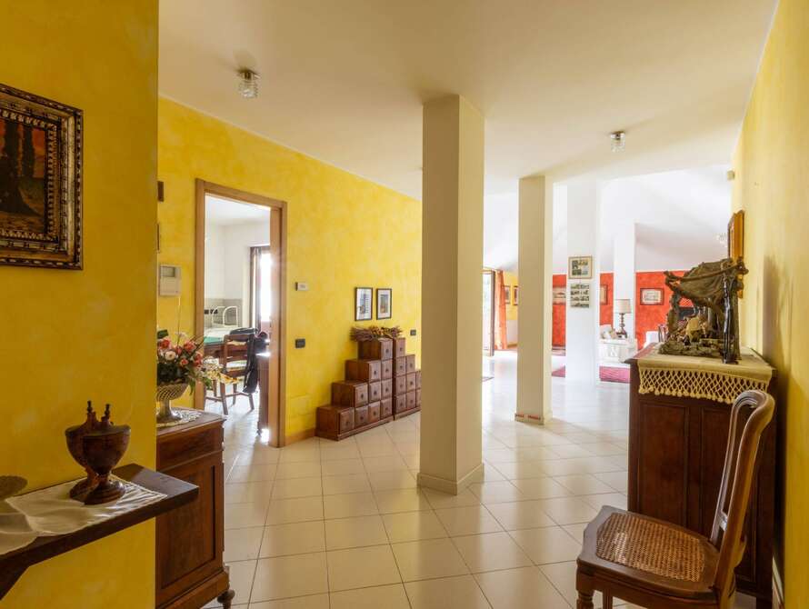 appartamento di 4 locali a vimercate