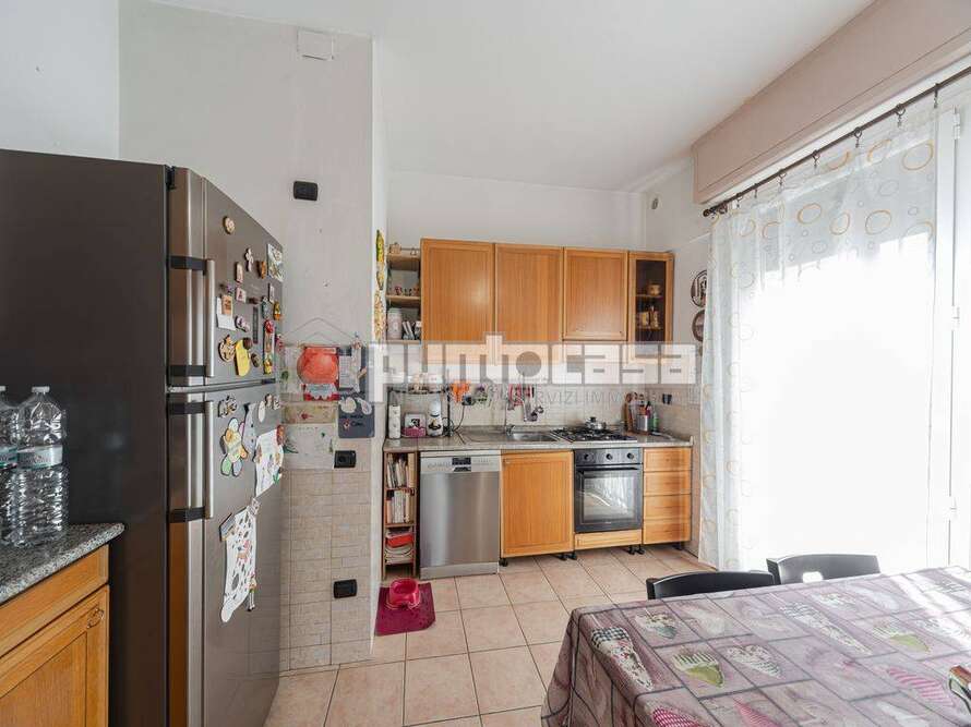 villa di 6 locali a aicurzio