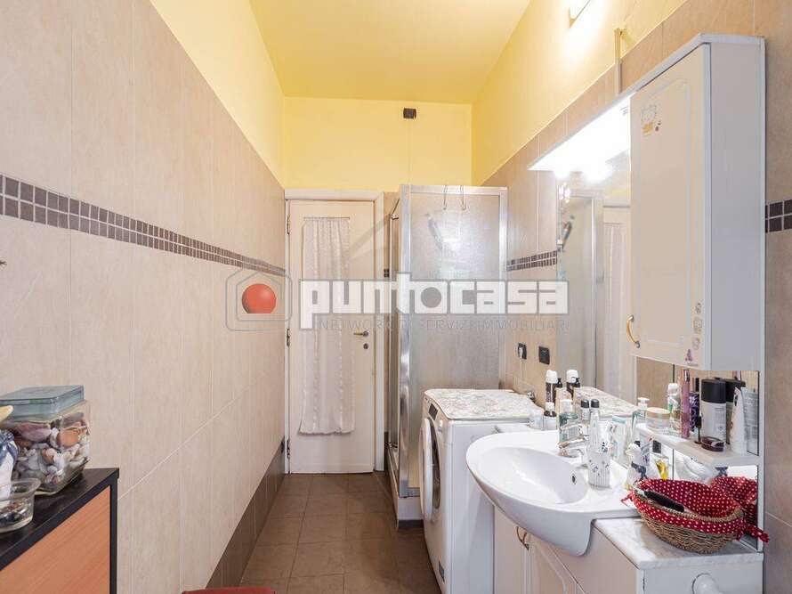 villa di 6 locali a aicurzio
