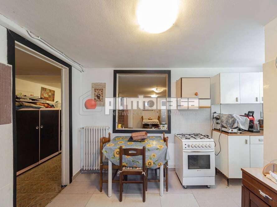villa di 6 locali a aicurzio