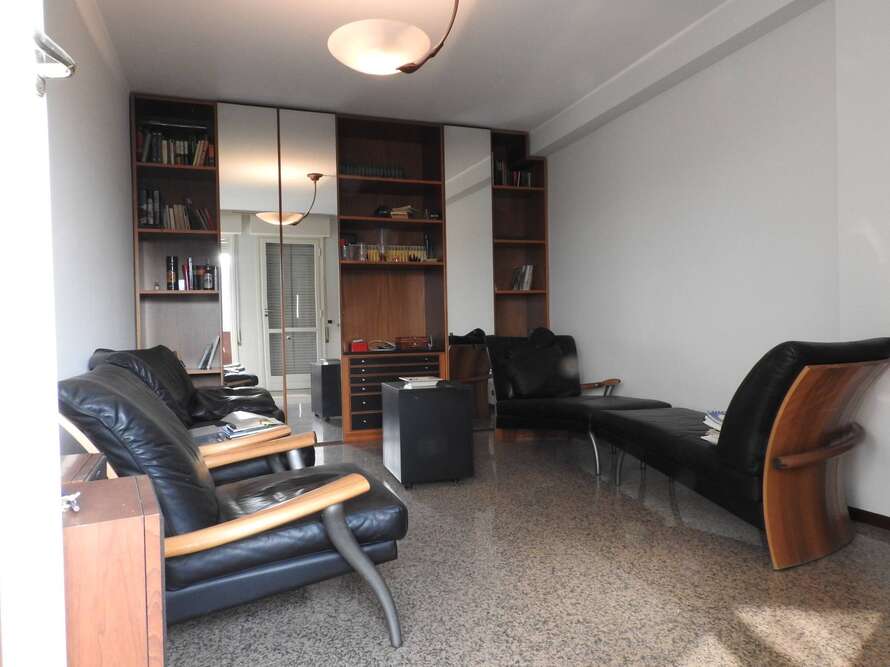 appartamento di 3 locali a besana in brianza