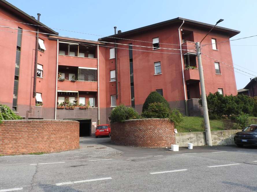 appartamento di 3 locali a besana in brianza