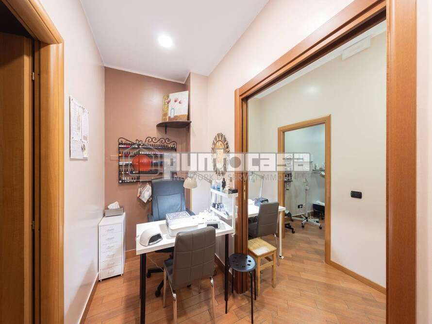 centro estetico solarium benessere di 3 locali a concorezzo