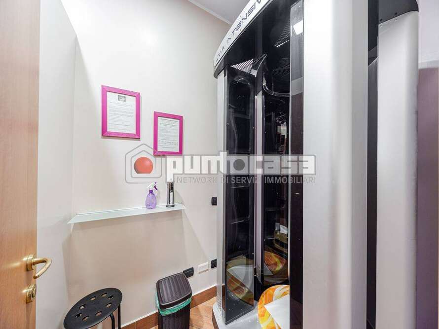 centro estetico solarium benessere di 3 locali a concorezzo