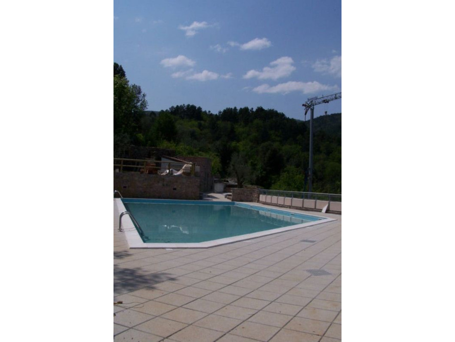 monolocale arredato a due passi dalle cinque terre in vendita