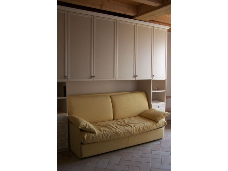 monolocale arredato a due passi dalle cinque terre in vendita